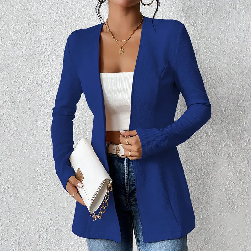 Alivienne - Vypasovaný blazer na jeden knoflík